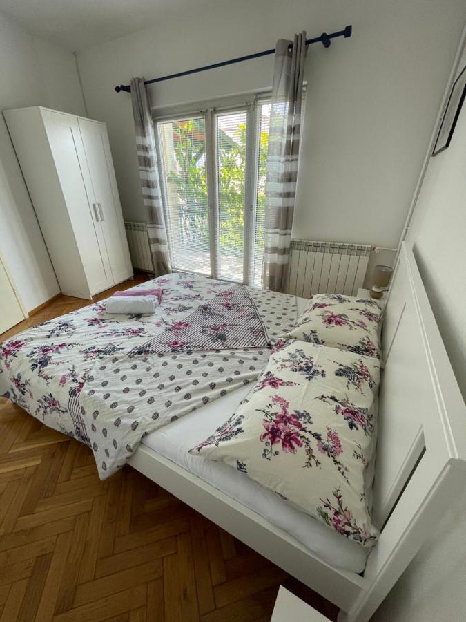 Apartments Mornar Poljica  Buitenkant foto